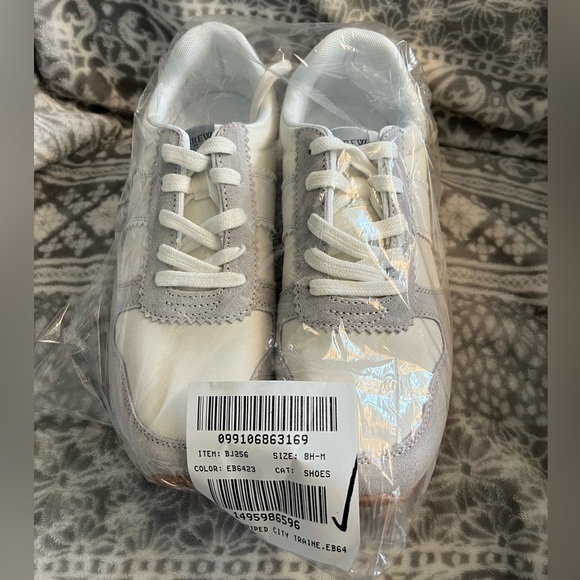 J. Crew Nylon striped city sneakers BJ256 Gray Drawstring White and Gray 8.5 - Picture 9 of 9